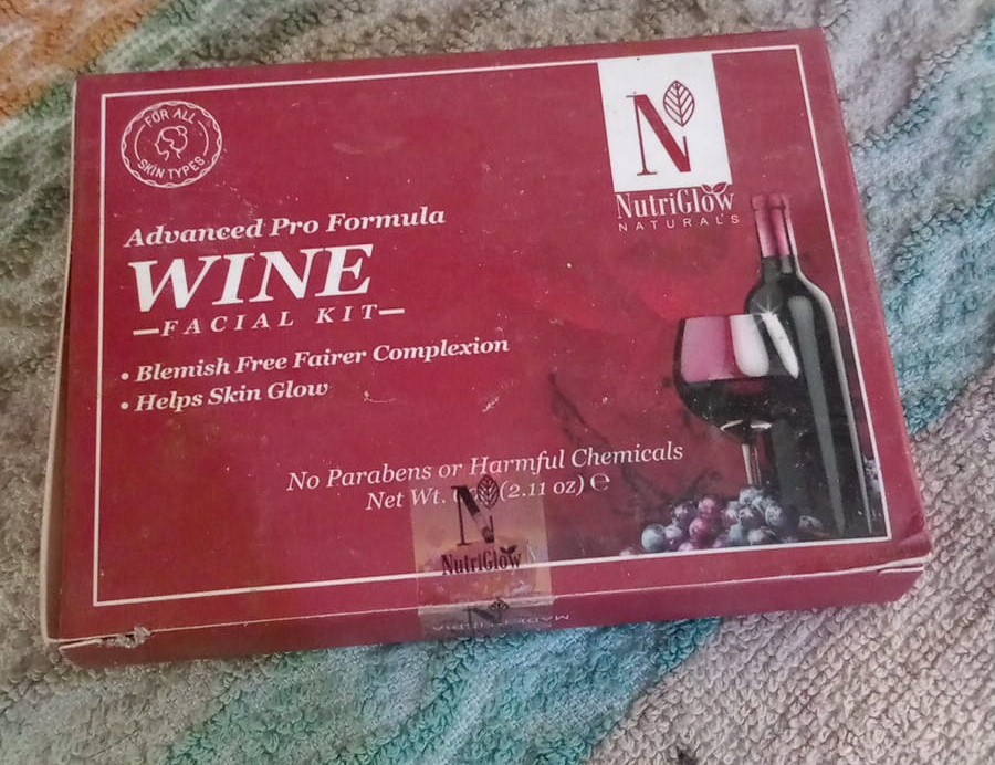 Nutriglow Advanced Pro Formula Wine Facial Kit