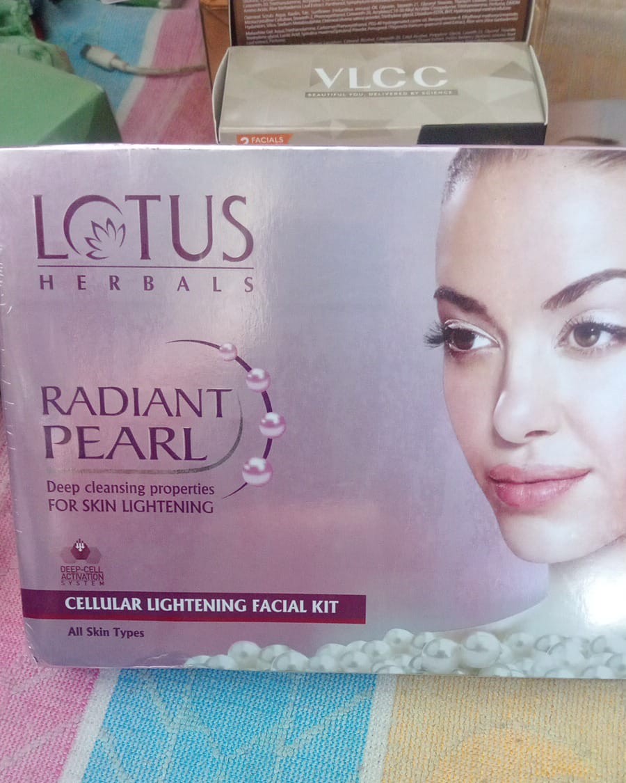 Radiant Pearl Cellular Lightening Facial Kit
